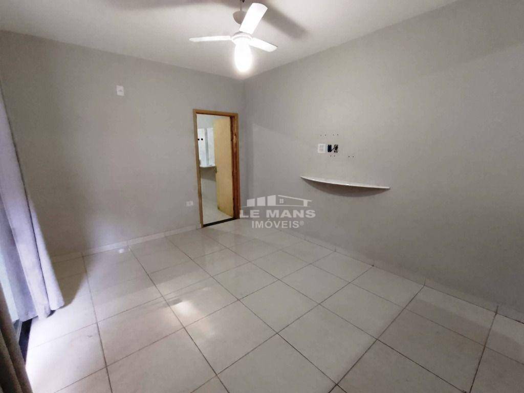 Casa à venda com 3 quartos, 120m² - Foto 7