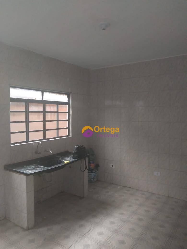 Casa à venda com 2 quartos, 59m² - Foto 10