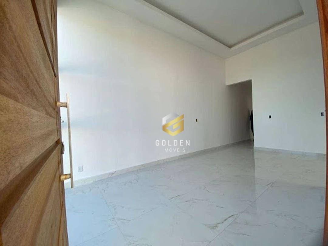 Casa à venda com 2 quartos, 80m² - Foto 8