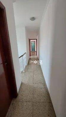 Casa à venda com 3 quartos, 200m² - Foto 13