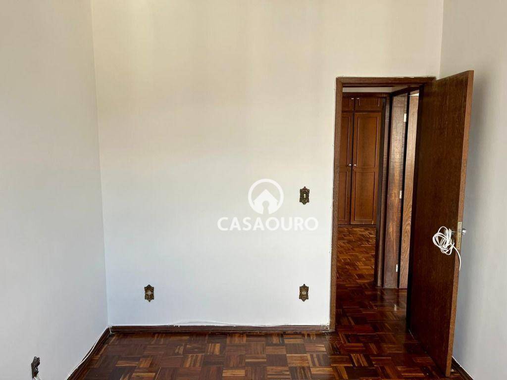 Apartamento à venda com 3 quartos, 112m² - Foto 25