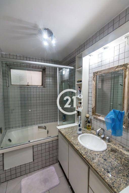 Apartamento à venda com 3 quartos, 188m² - Foto 20