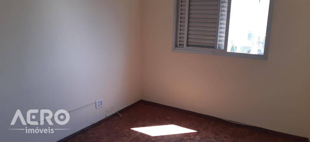 Apartamento à venda com 3 quartos, 74m² - Foto 17