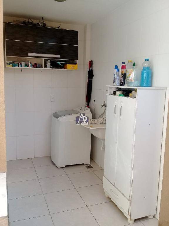 Casa à venda com 3 quartos, 100m² - Foto 17