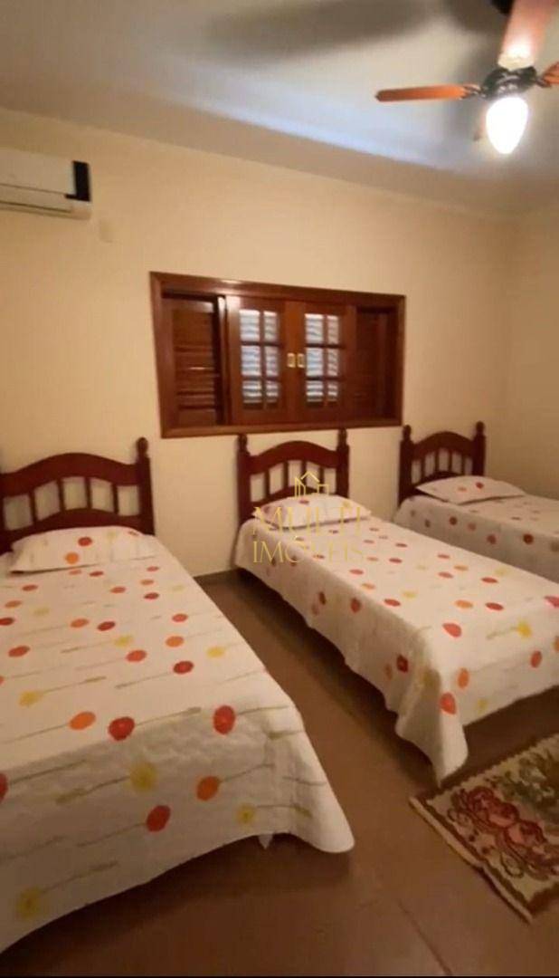 Chácara à venda com 3 quartos, 387m² - Foto 8