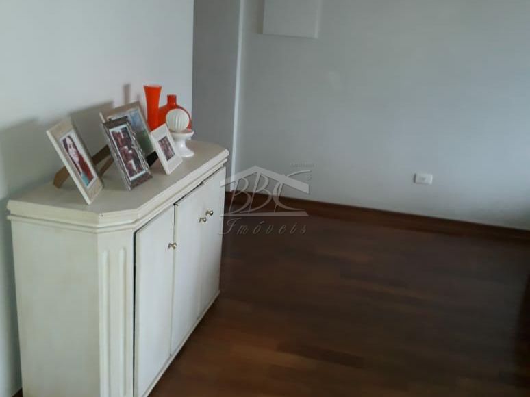 Apartamento à venda com 3 quartos, 100m² - Foto 2