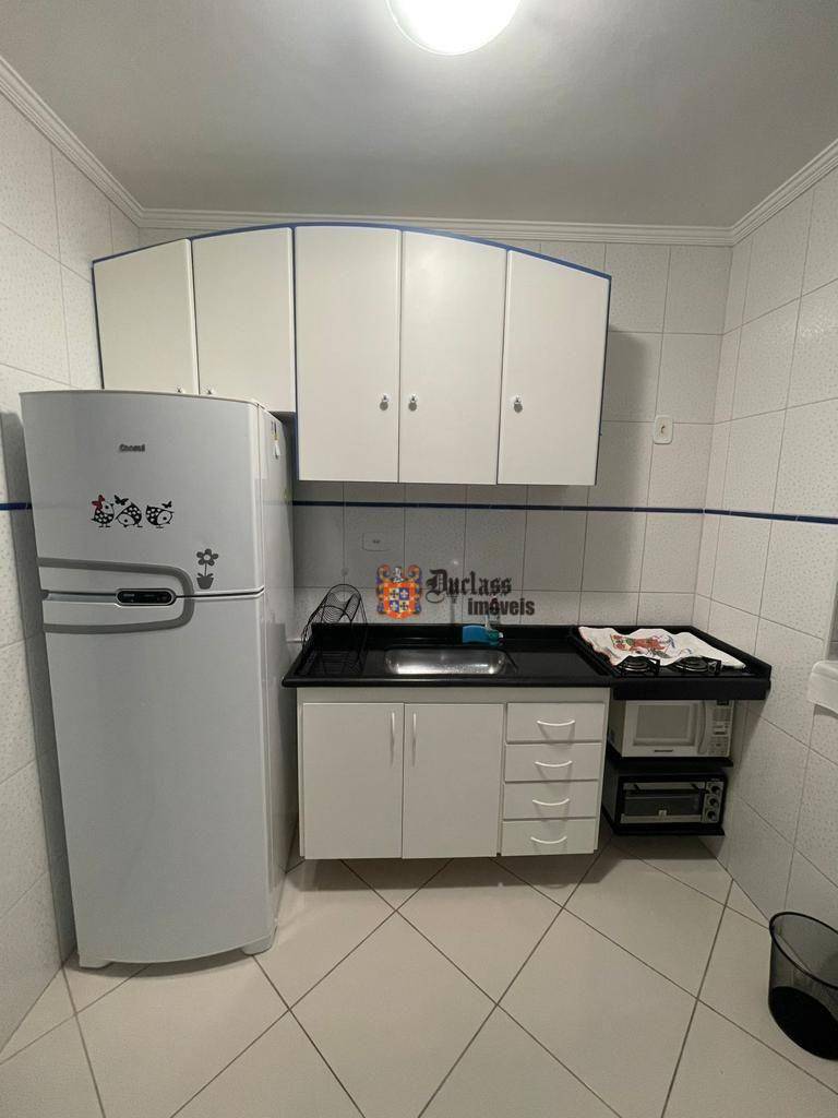 Apartamento à venda com 2 quartos, 70m² - Foto 6