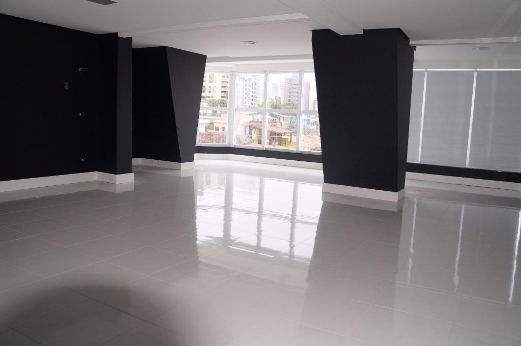 Apartamento à venda com 4 quartos, 205m² - Foto 39