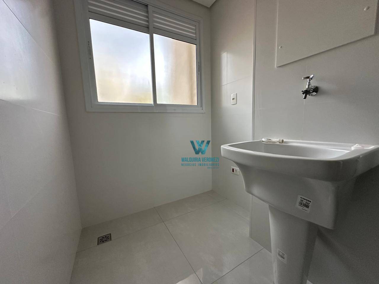 Apartamento à venda com 2 quartos, 67m² - Foto 17