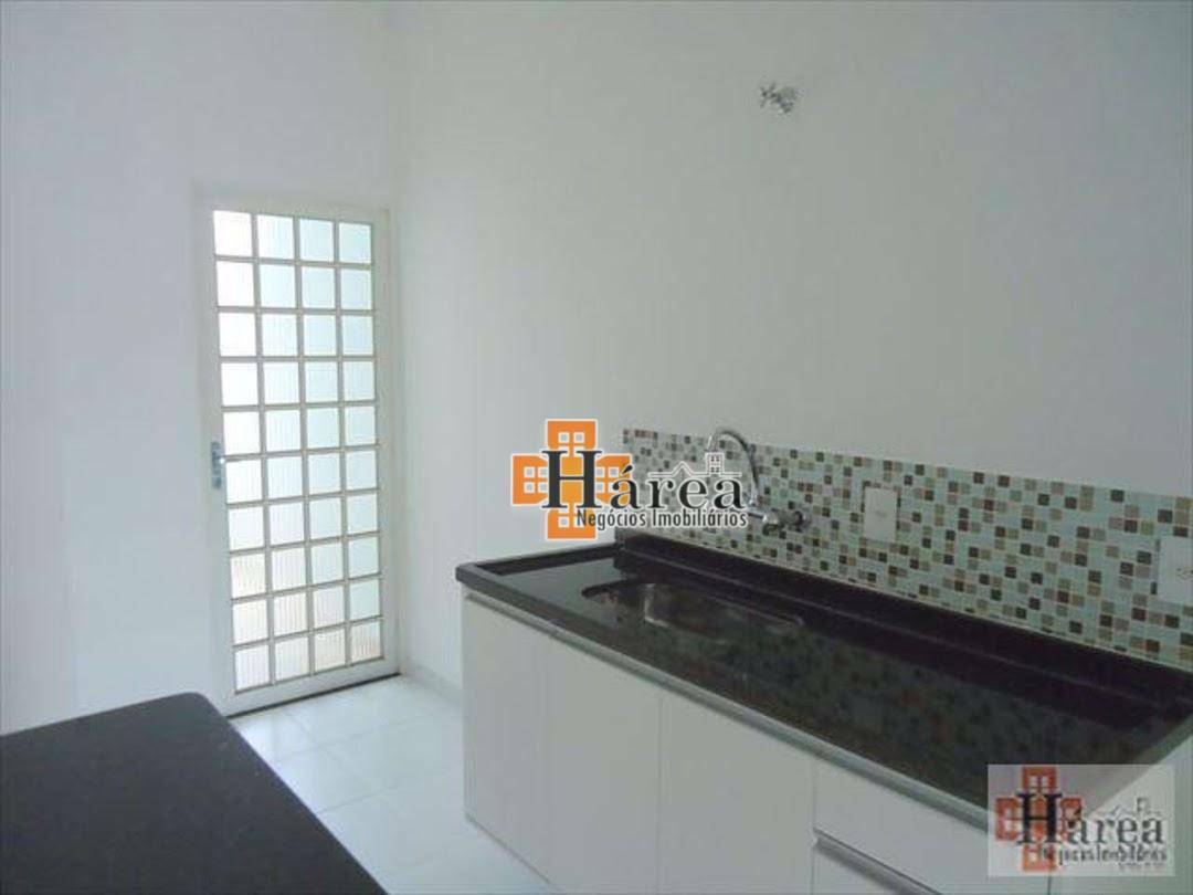 Casa à venda com 2 quartos, 110m² - Foto 18