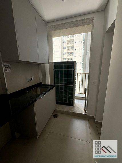 Apartamento para alugar com 3 quartos, 147m² - Foto 36