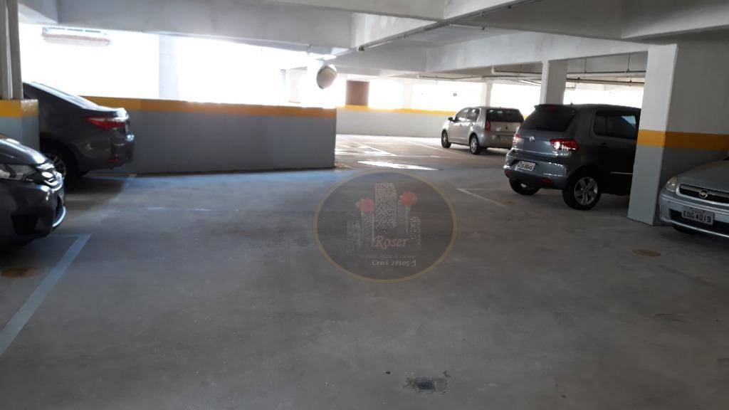 Apartamento para alugar com 2 quartos, 72m² - Foto 28