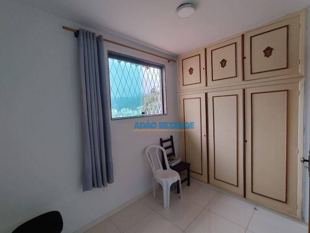 Casa à venda com 5 quartos, 182m² - Foto 19