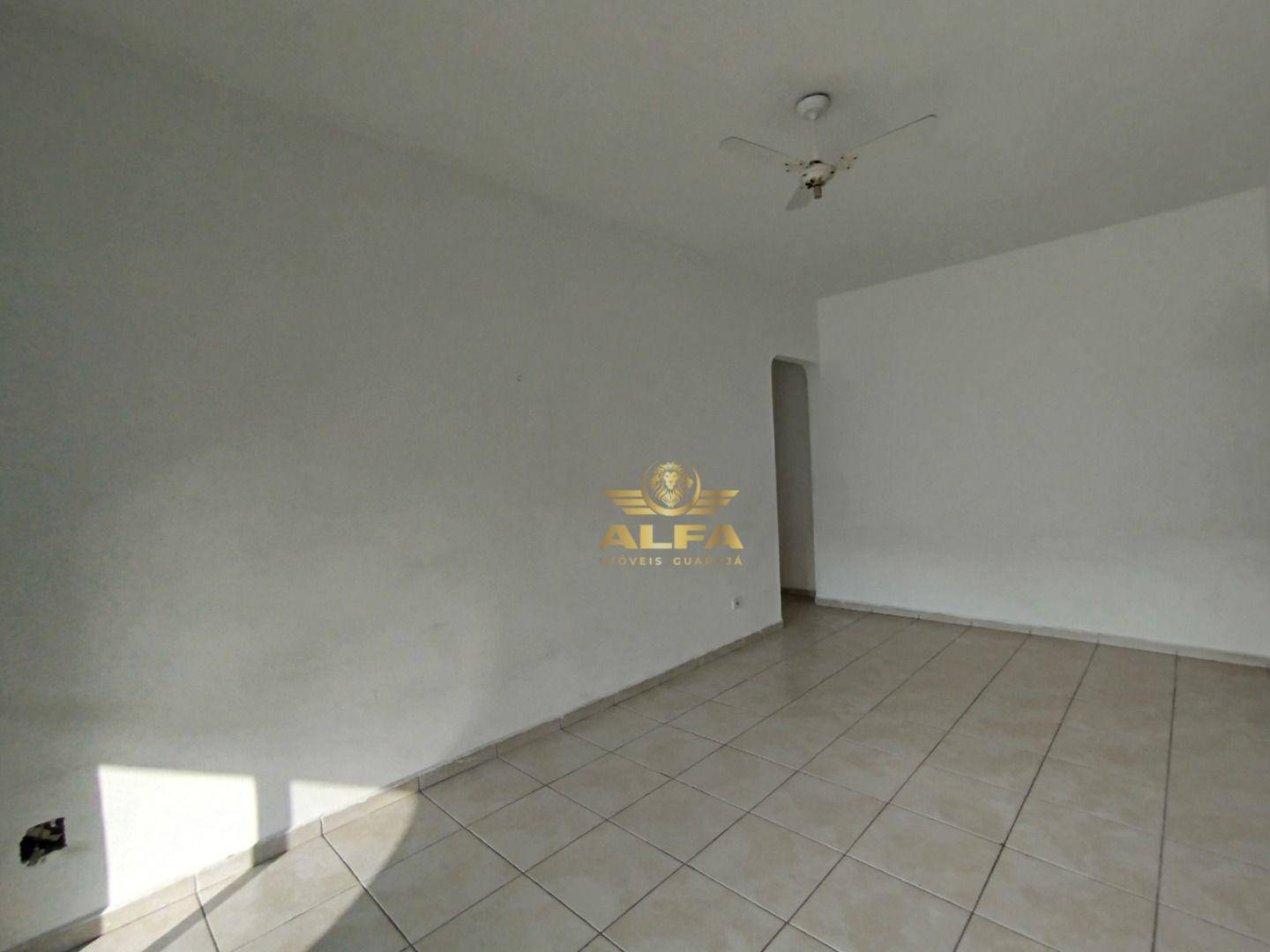 Apartamento à venda com 3 quartos, 70m² - Foto 4