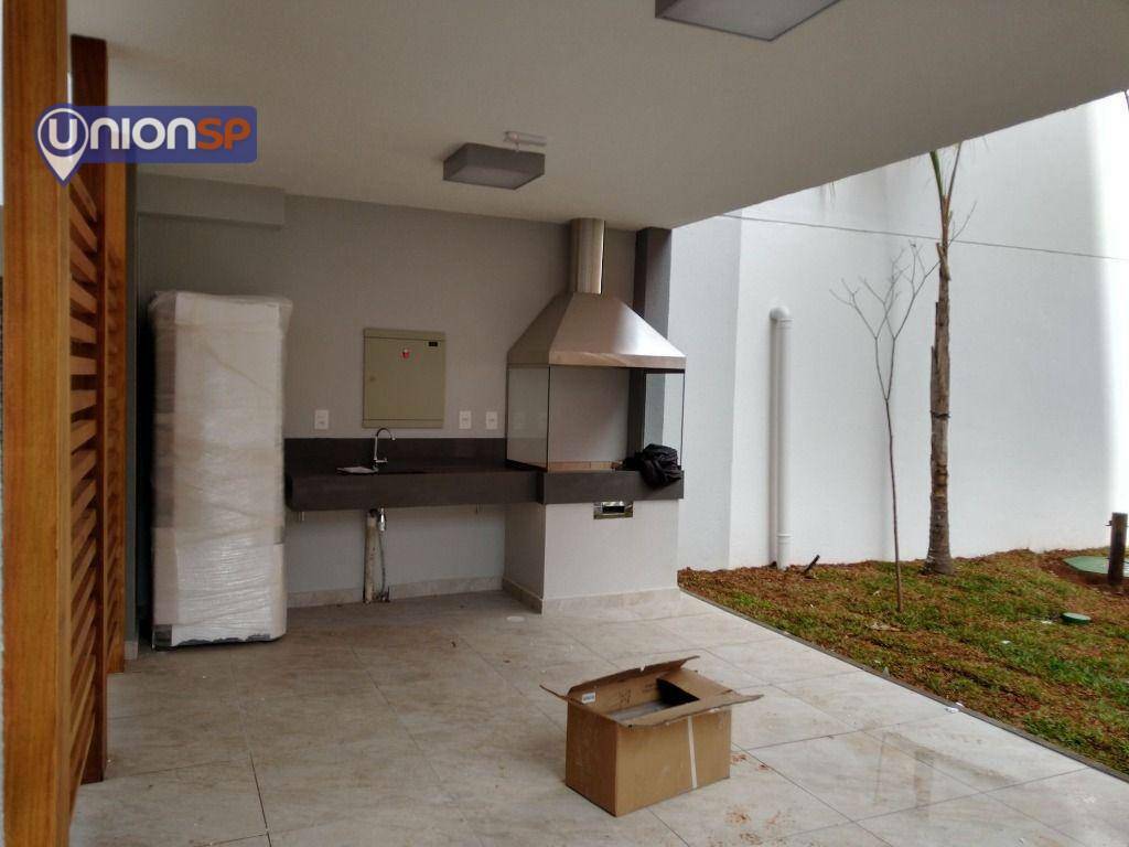 Apartamento à venda com 2 quartos, 55m² - Foto 15