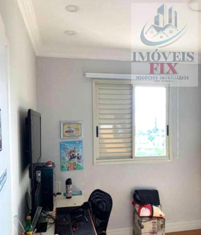 Apartamento à venda com 3 quartos, 107m² - Foto 21