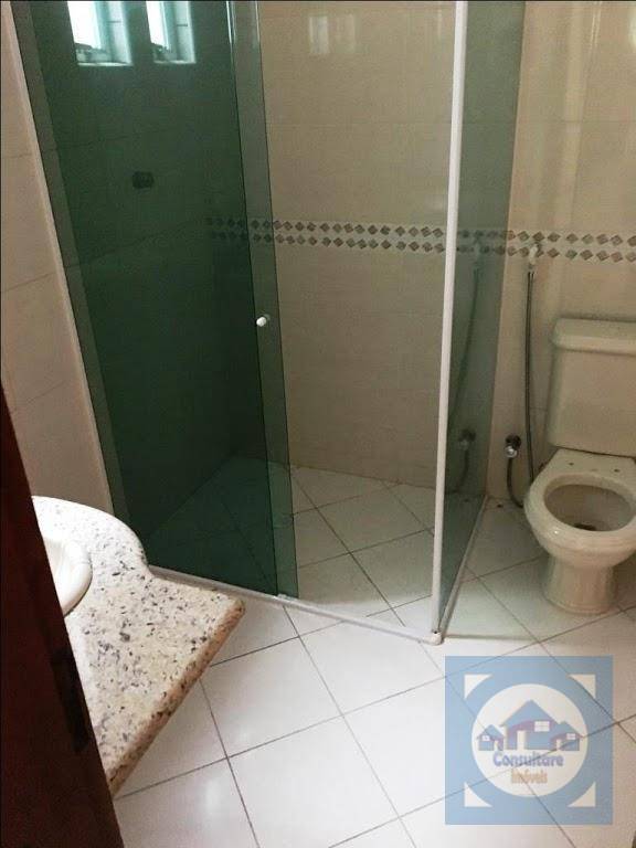 Casa de Condomínio para alugar com 4 quartos, 440m² - Foto 8