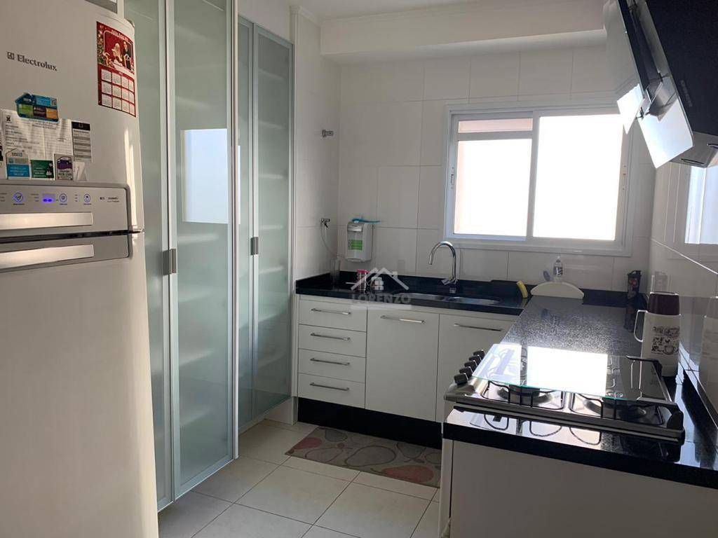 Apartamento à venda com 3 quartos, 162m² - Foto 13