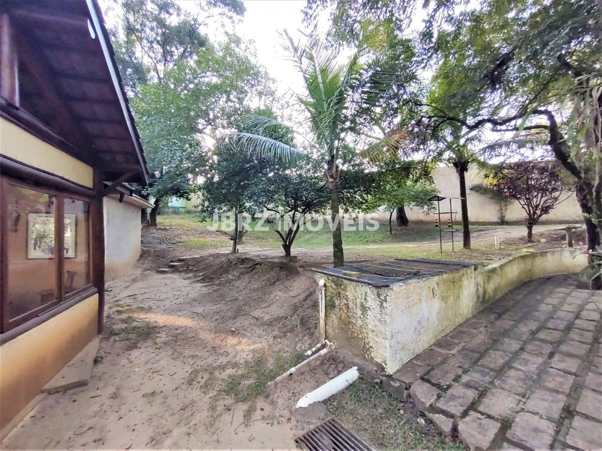 Fazenda à venda com 5 quartos, 800m² - Foto 16