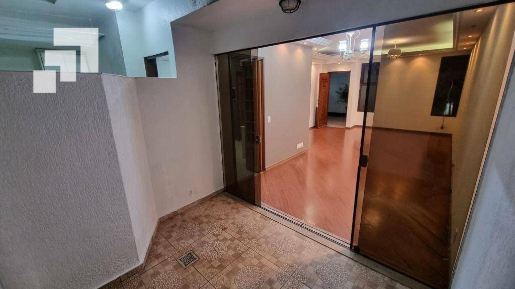 Sobrado à venda com 3 quartos, 192m² - Foto 5