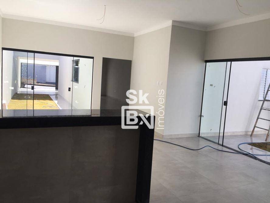 Casa, 3 quartos, 200 m² - Foto 4