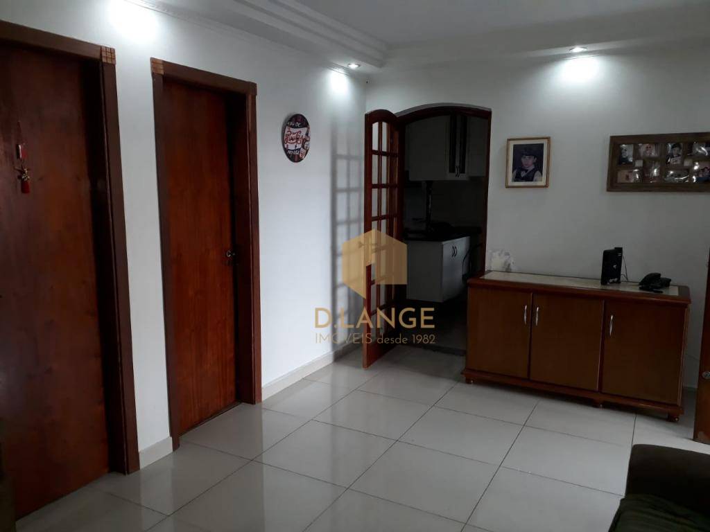 Casa à venda com 4 quartos, 120m² - Foto 3