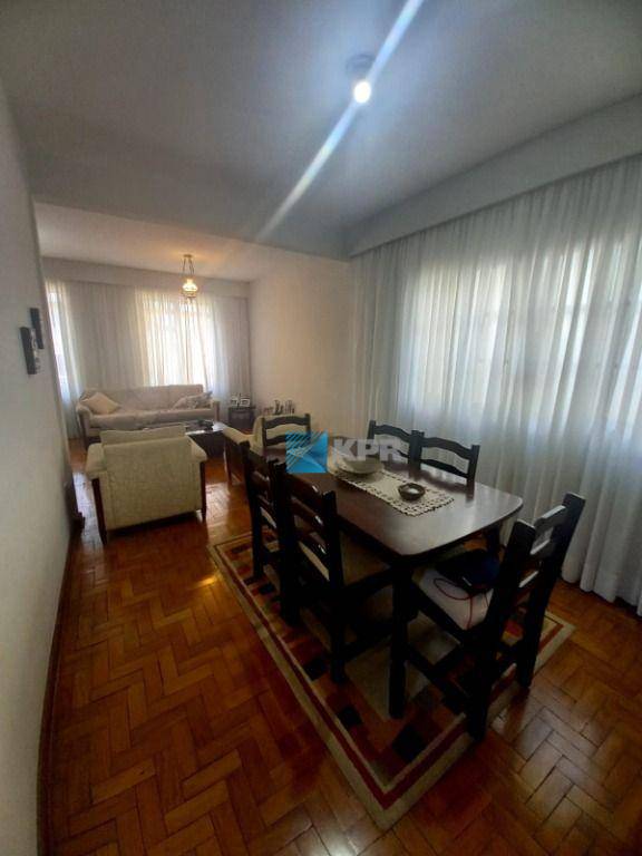 Casa à venda com 3 quartos, 246m² - Foto 18