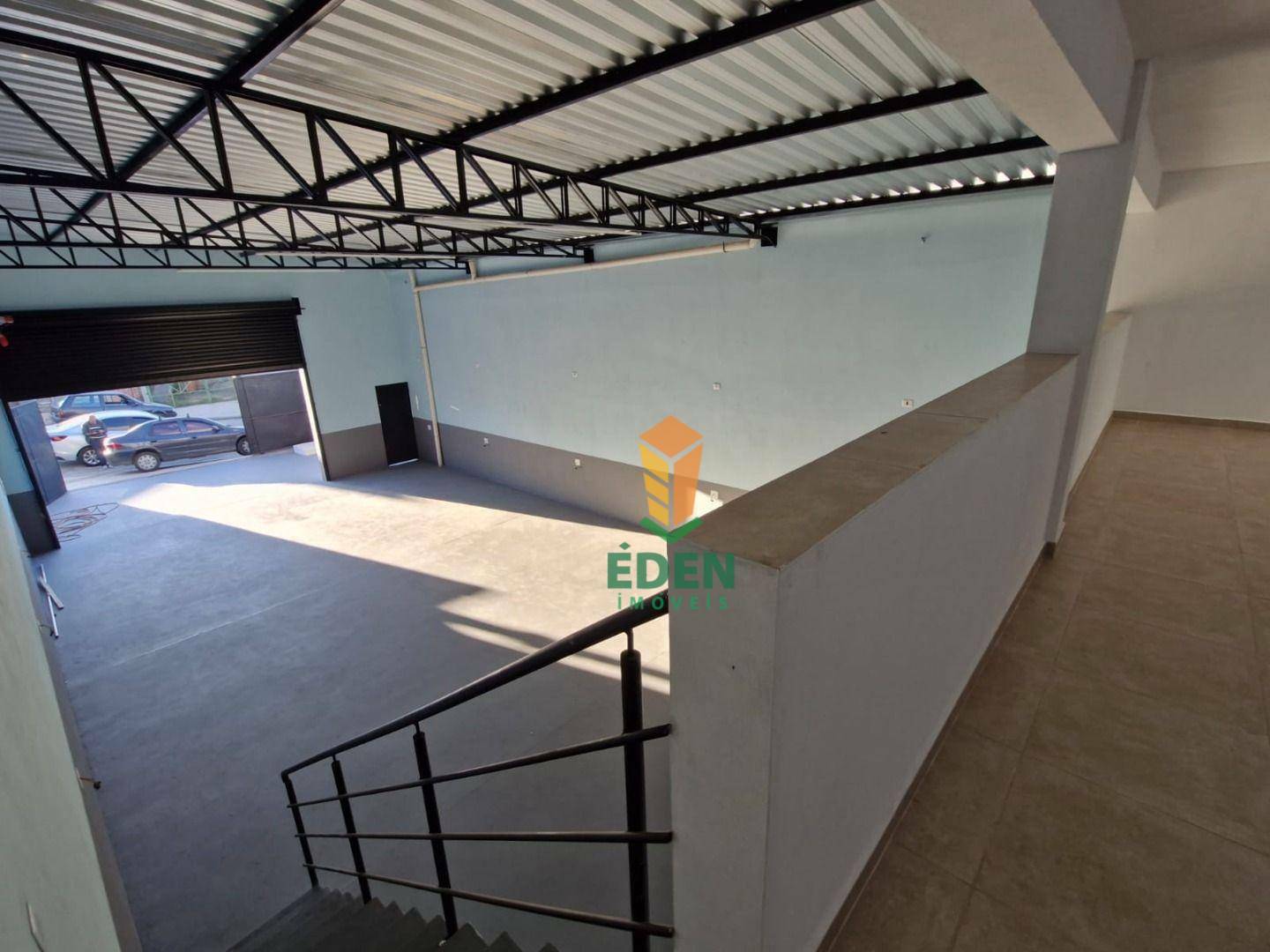 Depósito-Galpão-Armazém para alugar, 170m² - Foto 3