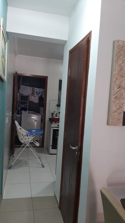 Sobrado à venda com 2 quartos, 73m² - Foto 5