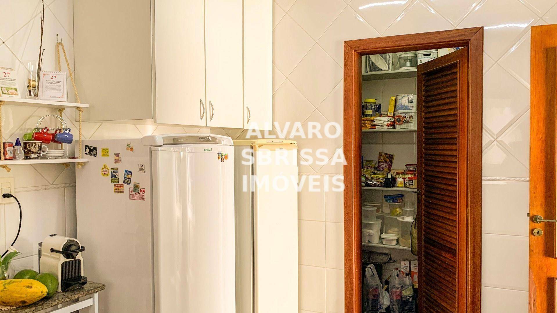 Casa de Condomínio à venda com 5 quartos, 400m² - Foto 25