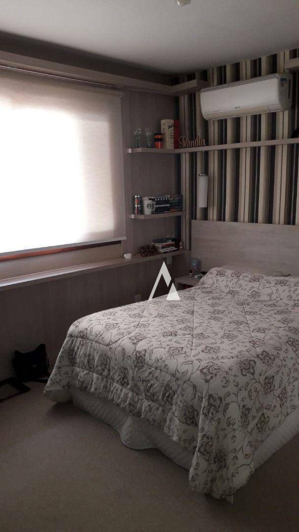 Apartamento à venda com 3 quartos, 125m² - Foto 18