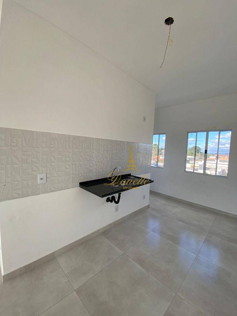 Casa à venda com 2 quartos, 56m² - Foto 11