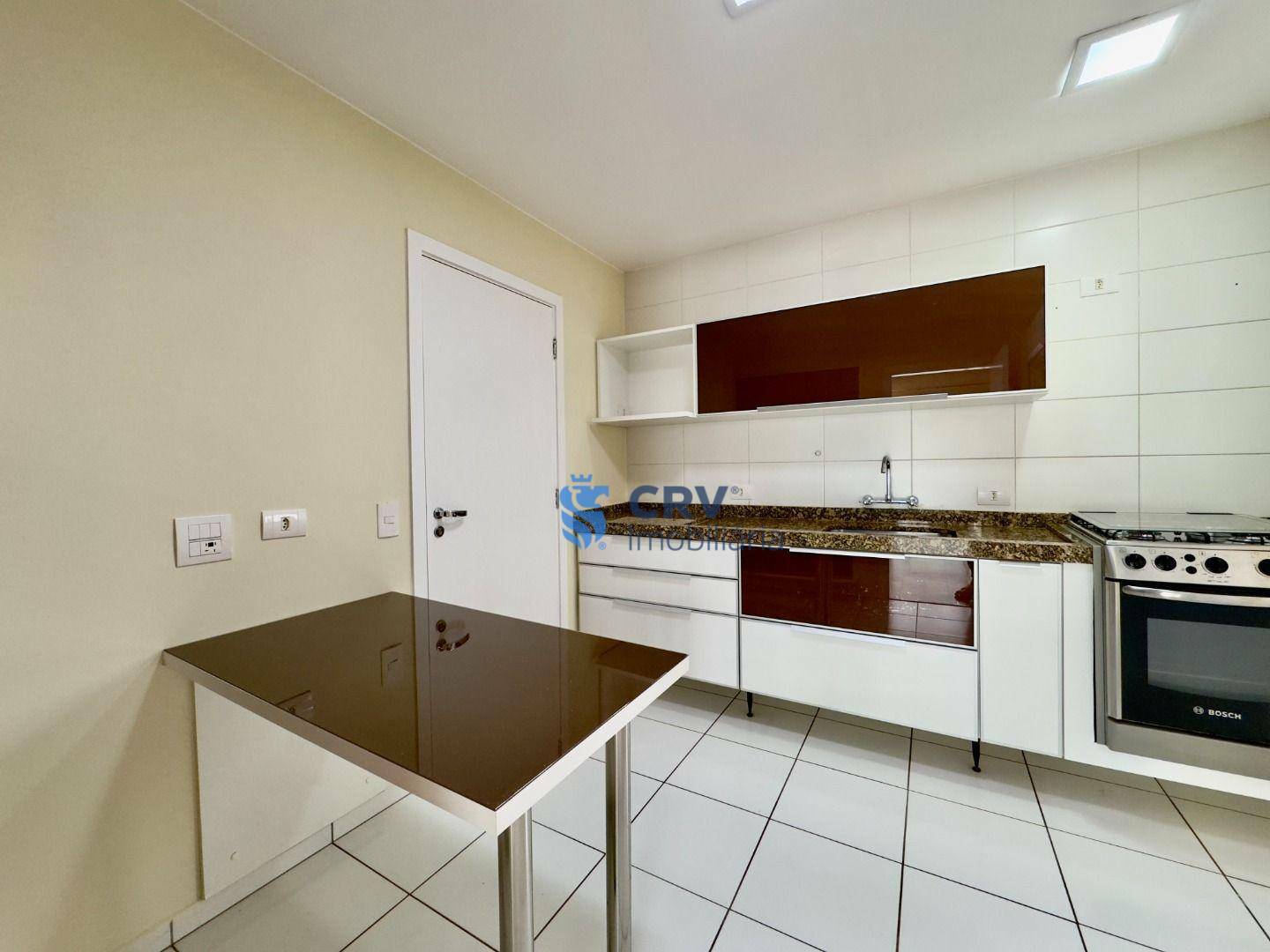 Apartamento à venda e aluguel com 3 quartos, 99m² - Foto 5