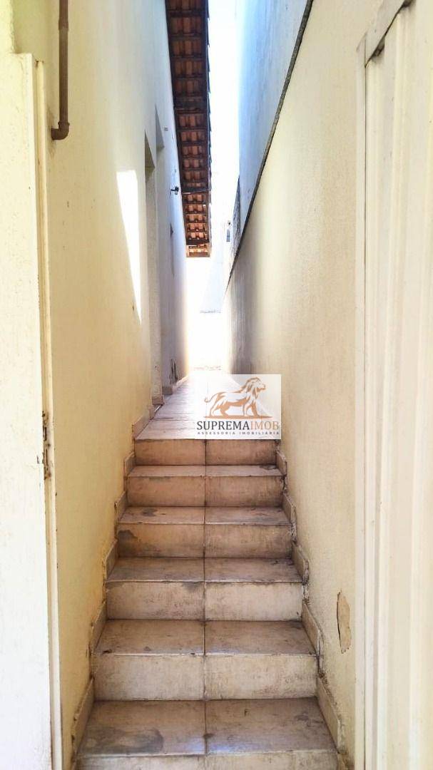 Casa à venda com 2 quartos, 104m² - Foto 11
