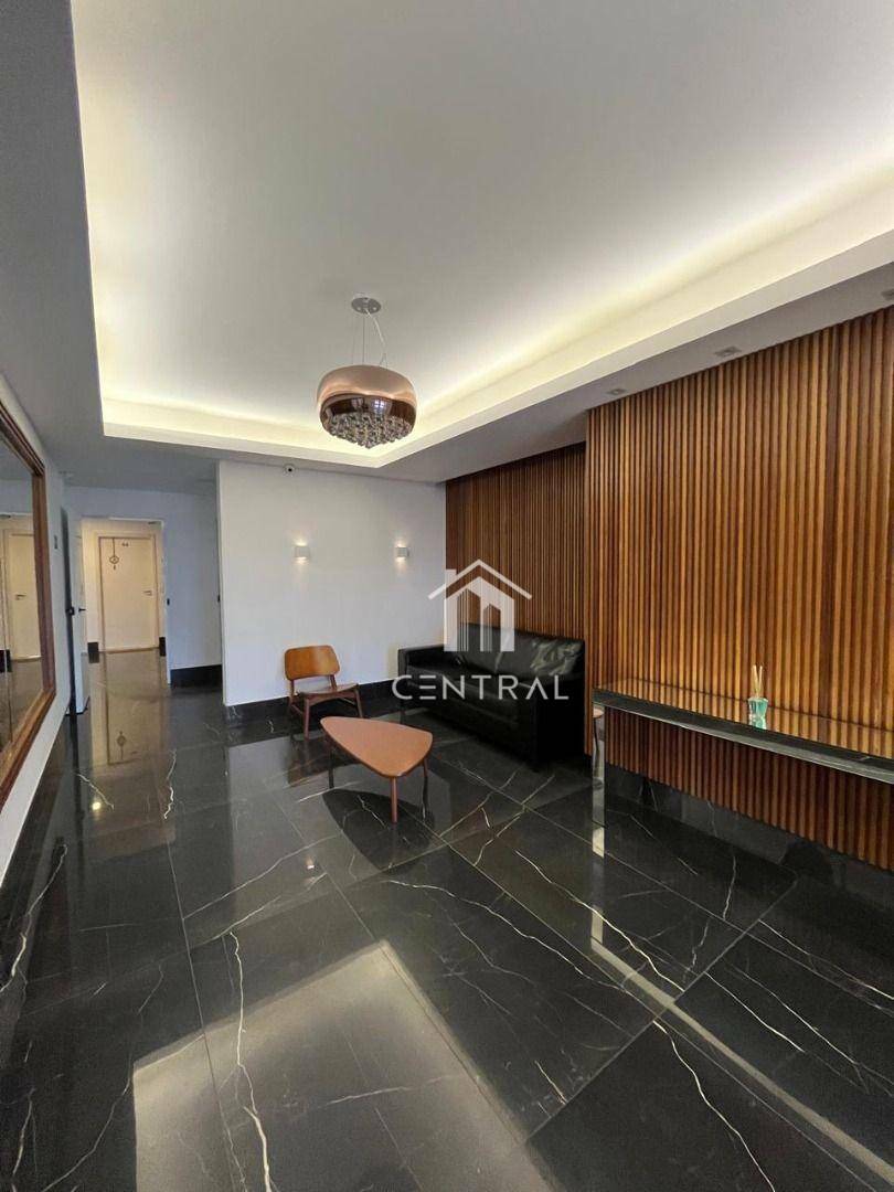 Apartamento para alugar com 3 quartos, 83m² - Foto 12