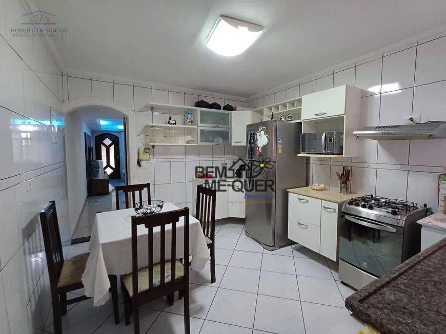 Sobrado à venda com 2 quartos, 78m² - Foto 3