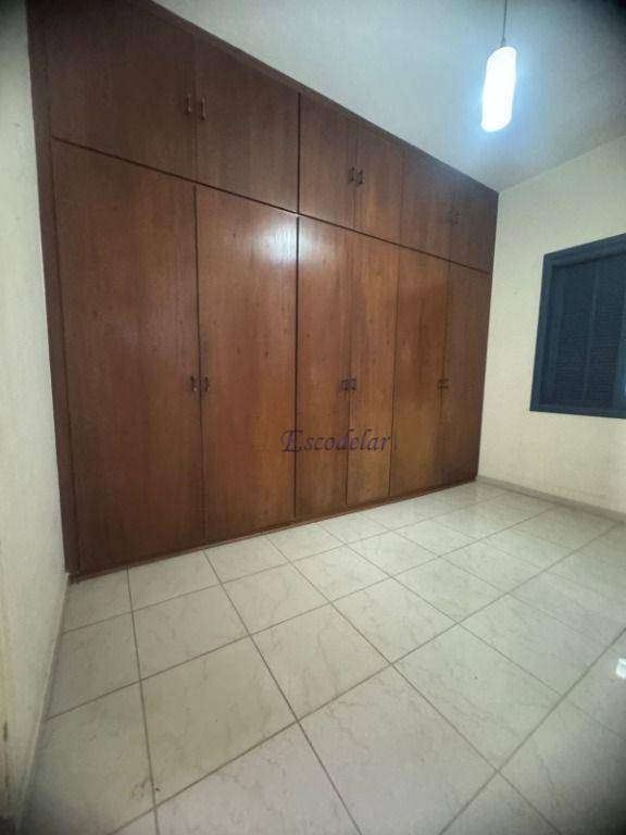 Sobrado à venda com 3 quartos, 180m² - Foto 25