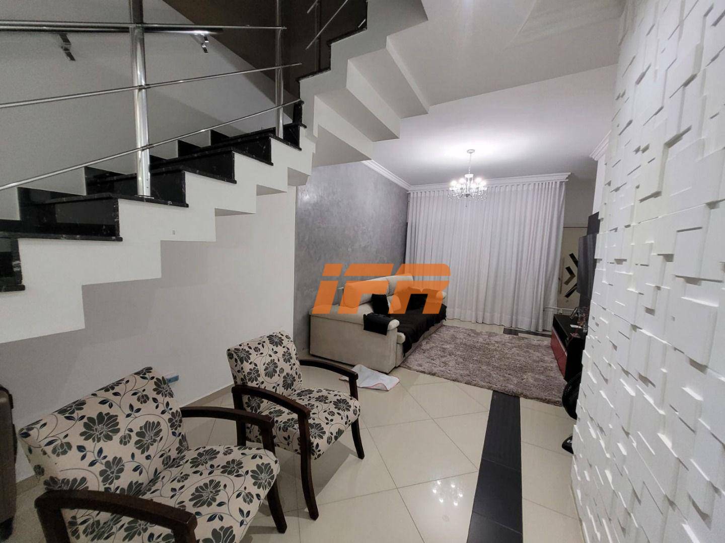 Sobrado à venda com 3 quartos, 310m² - Foto 7