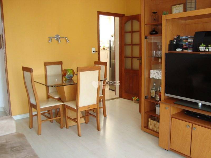 Apartamento à venda com 2 quartos, 73m² - Foto 3