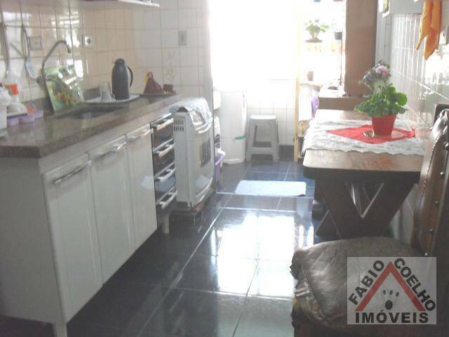 Apartamento à venda com 2 quartos, 67m² - Foto 8