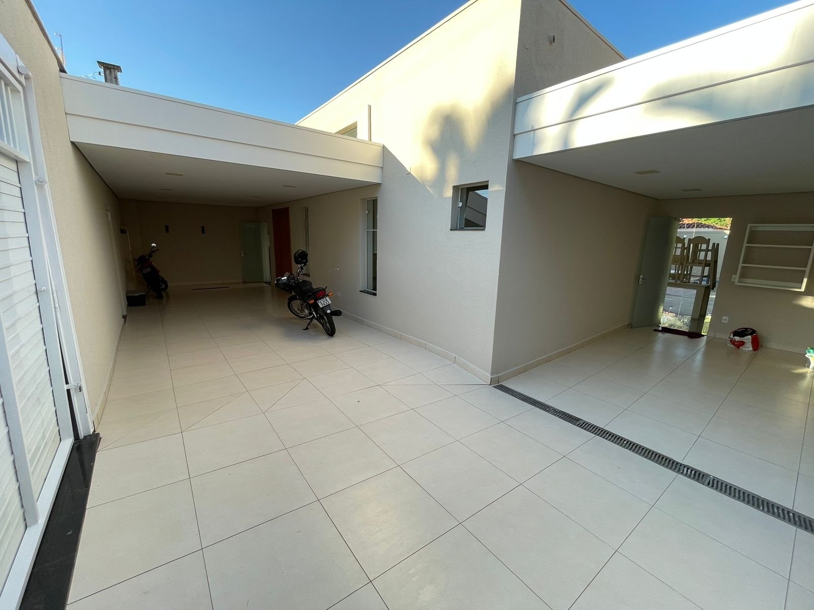 Casa à venda com 3 quartos, 270m² - Foto 5