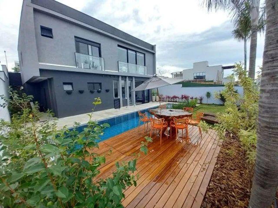 Casa de Condomínio à venda com 3 quartos, 458m² - Foto 2