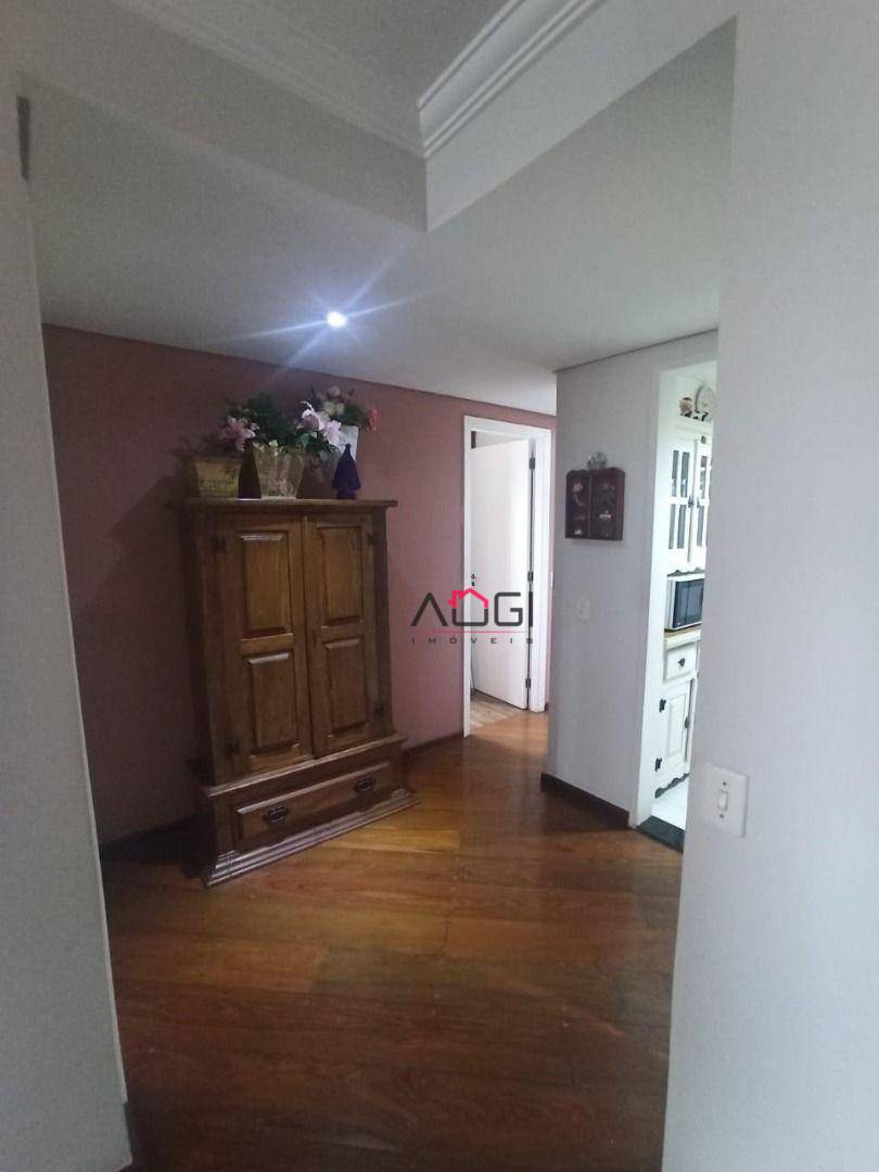 Apartamento à venda com 3 quartos, 92m² - Foto 9