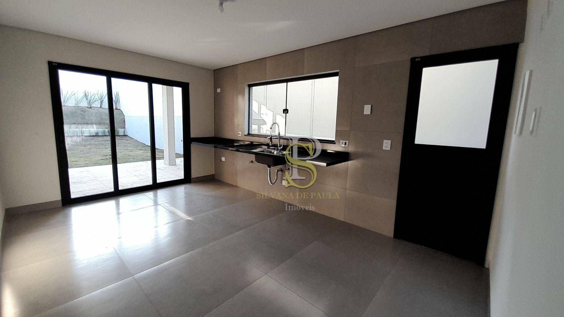 Casa à venda com 3 quartos, 115m² - Foto 12