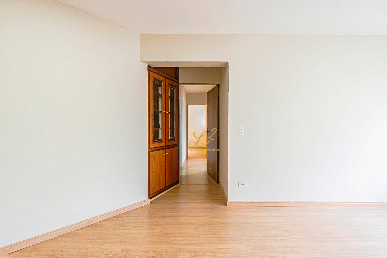 Apartamento para alugar com 3 quartos, 85m² - Foto 15