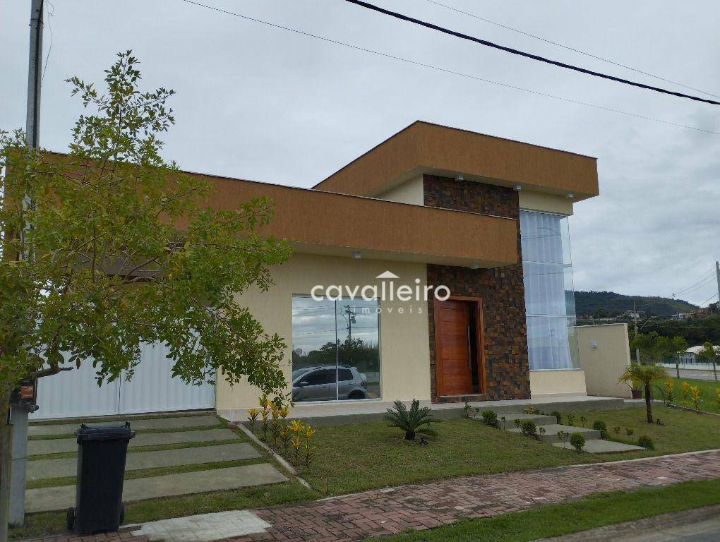 Casa de Condomínio à venda com 4 quartos, 191m² - Foto 1