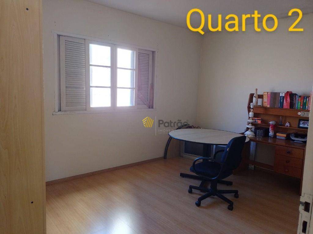 Sobrado à venda com 4 quartos, 240m² - Foto 6