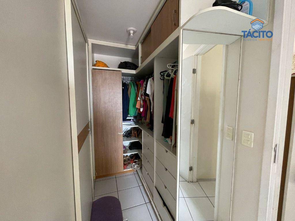 Apartamento à venda com 3 quartos, 66m² - Foto 4