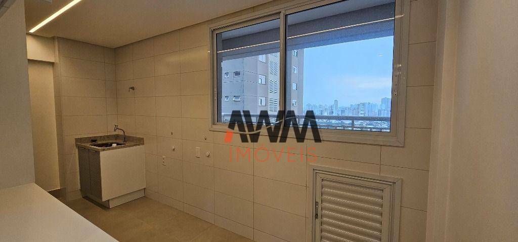 Apartamento à venda com 4 quartos, 227m² - Foto 15