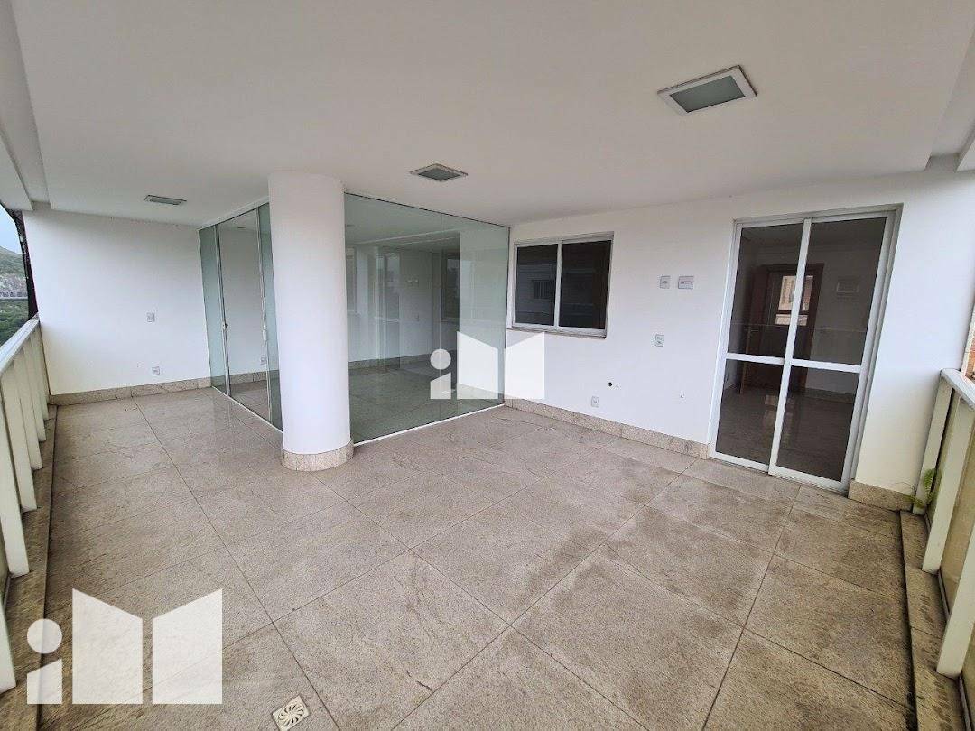 Apartamento à venda com 4 quartos, 141m² - Foto 3